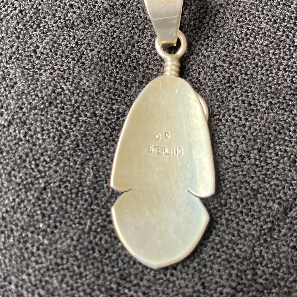 Elegant Silver Feather Necklace - Picture 2 of 3